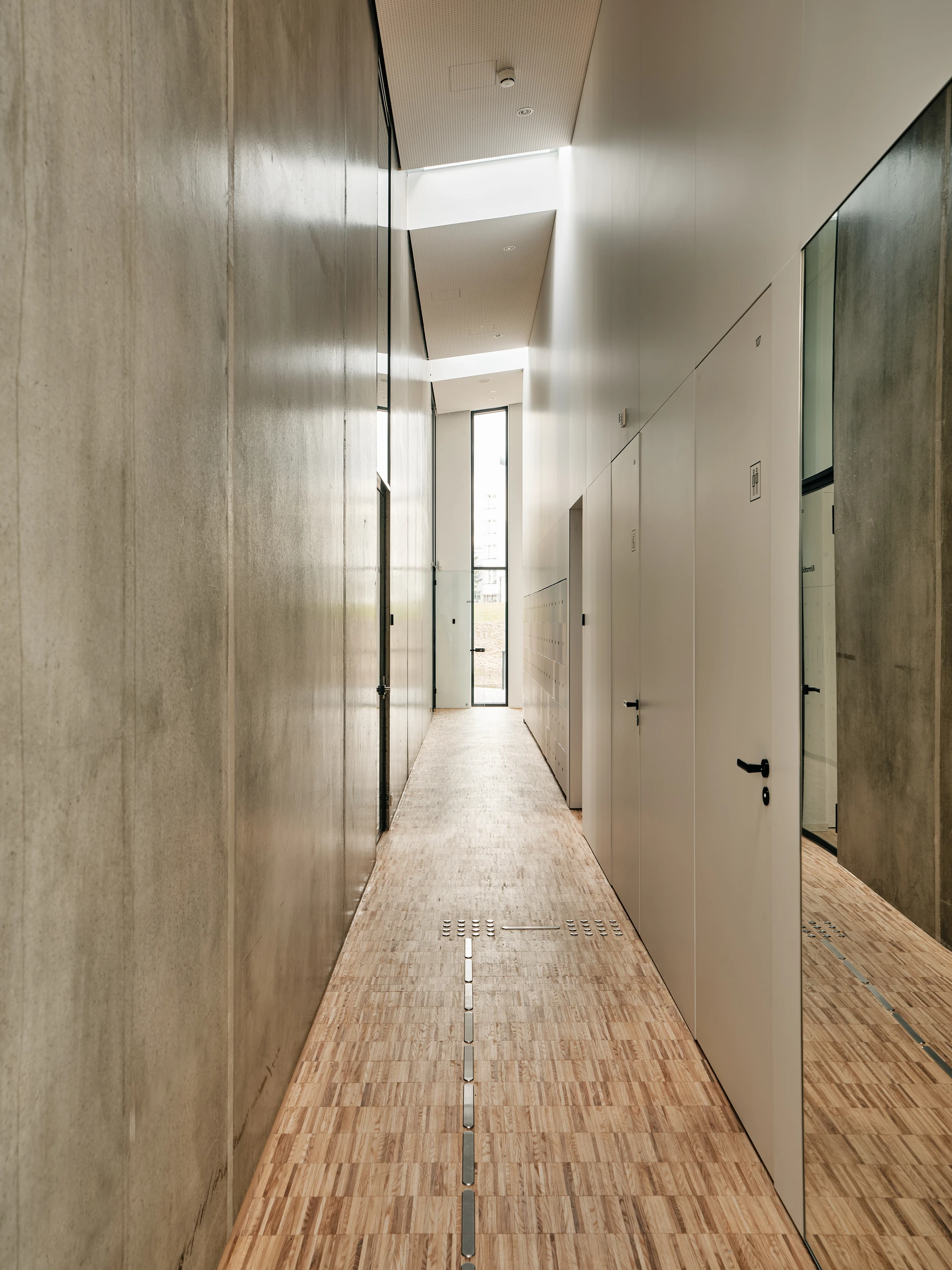 Rakvere Riigigümnaasium — architecture photography by Tõnu Tunnel (39/40)